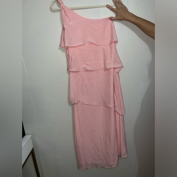 Selfie Lesli Delwyn One-Shoulder Maxi Dress - Picture 6 of 7